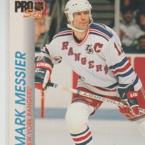 Mark Messier 1992-93 Pro Set #111 New York Rangers